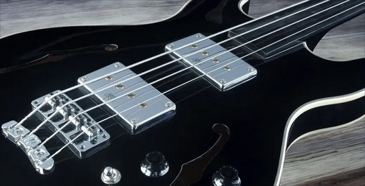 Warwick RockBass Star Bass, 4-String, Fretless - Solid Black High Polish