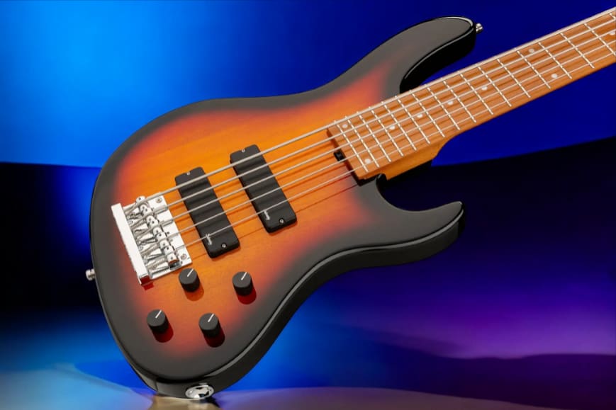 Sadowsky MetroExpress 5-String 24-Fret Modern Bass Roasted Maple Fingerboard 5-String Tobacco Sunburst Transparent High Polish